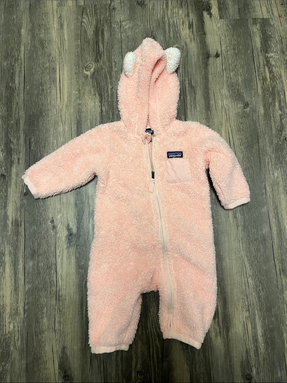 Patagonia Baby Furry Friends Bunting size 3-6 months